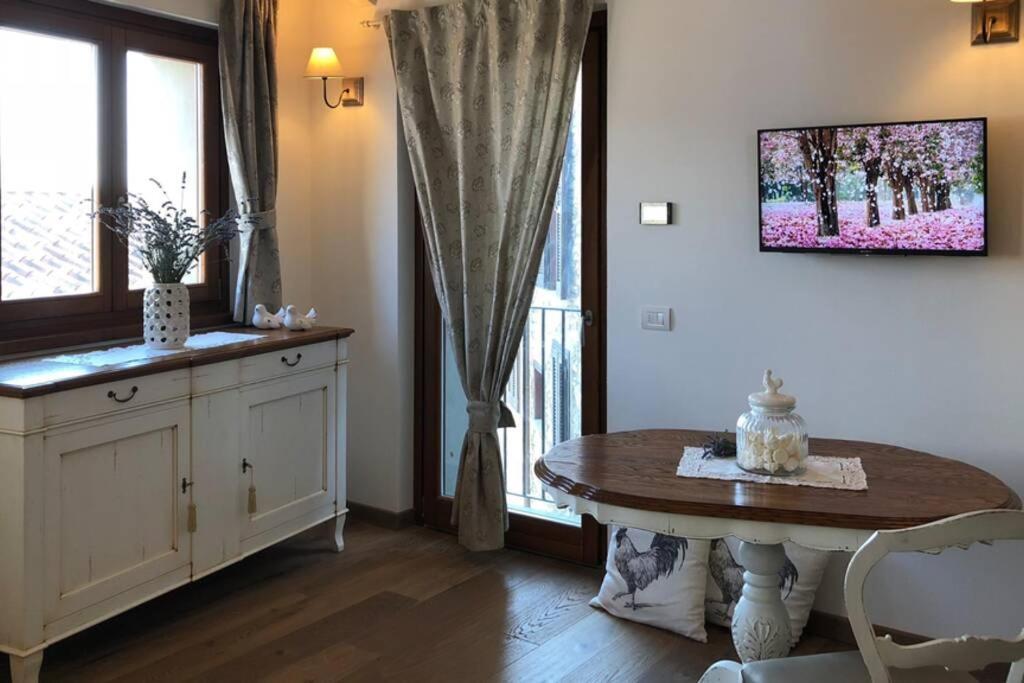 La Poulerie - Suite Dependance เจราลาริโอ ภายนอก รูปภาพ
